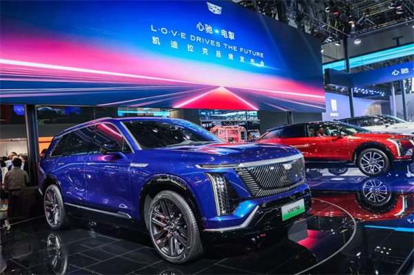 在“主場”，當(dāng)“主角”！上汽集團(tuán)盛裝出席上海車展