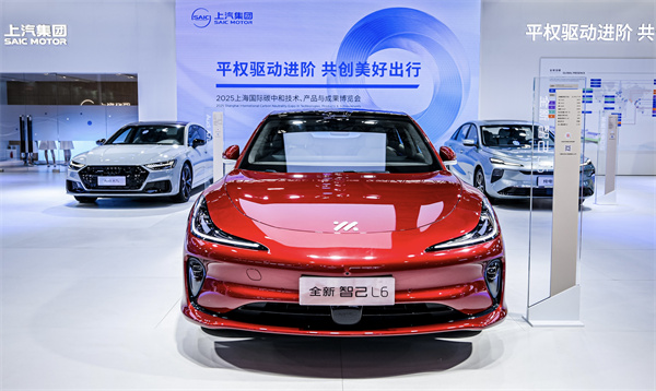 中國(guó)汽車(chē)做強(qiáng)做大的最好注腳，正是上汽的企穩(wěn)回升
